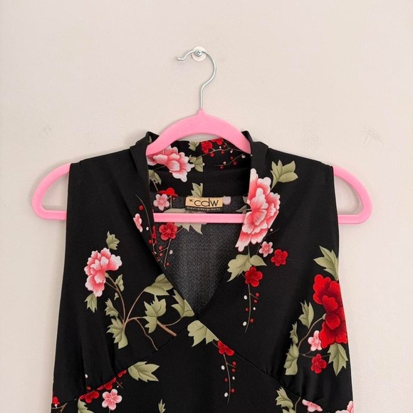 Y2K BLACK CDW FLORAL HIGH NECK TOP - Picture 3 of 6